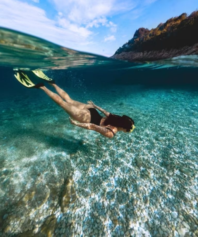 11 Dive Into The Waters Of The World