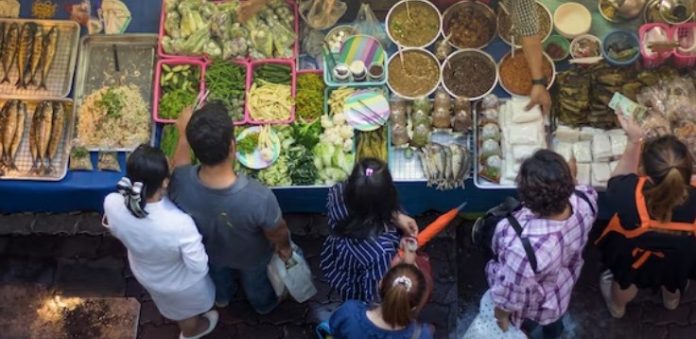 People Who Travel The World Trying Cultural Food, The Travel A World, thetravelaworld.com