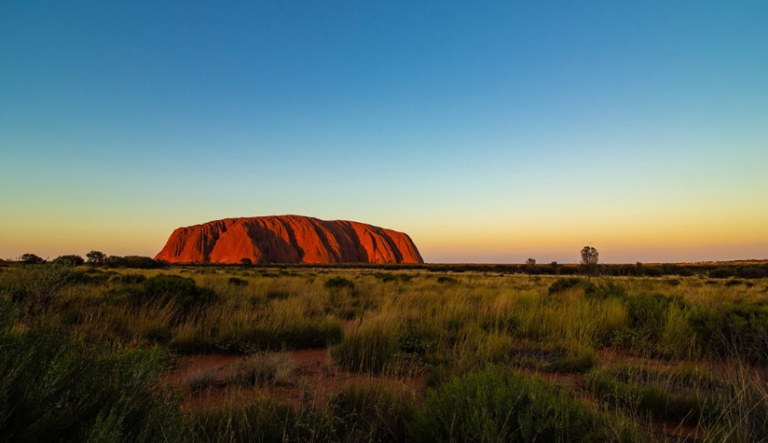 Exploring Indigenous Heritage: Aboriginal Cultural Tours Uluru