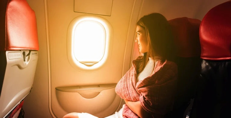 The Bangkok to Angkor Wat Flight Connection: A Comprehensive Guide to Traveling Between Thailand and Cambodi