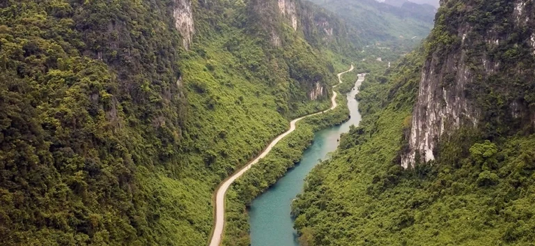 Exploring best motorcycle tours in vietnam on Two Wheels: A Guide to Motorcycle Tours